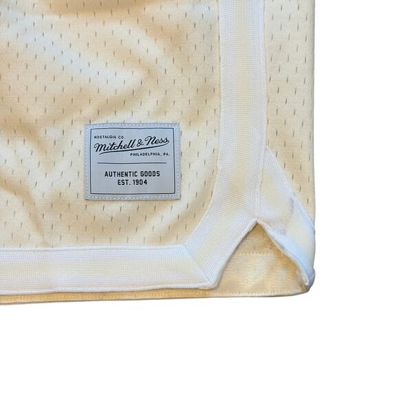 Mitchell & Ness Men’s Branded Game Day 2.0 Shorts size Small NWT - Picture 4 of 5